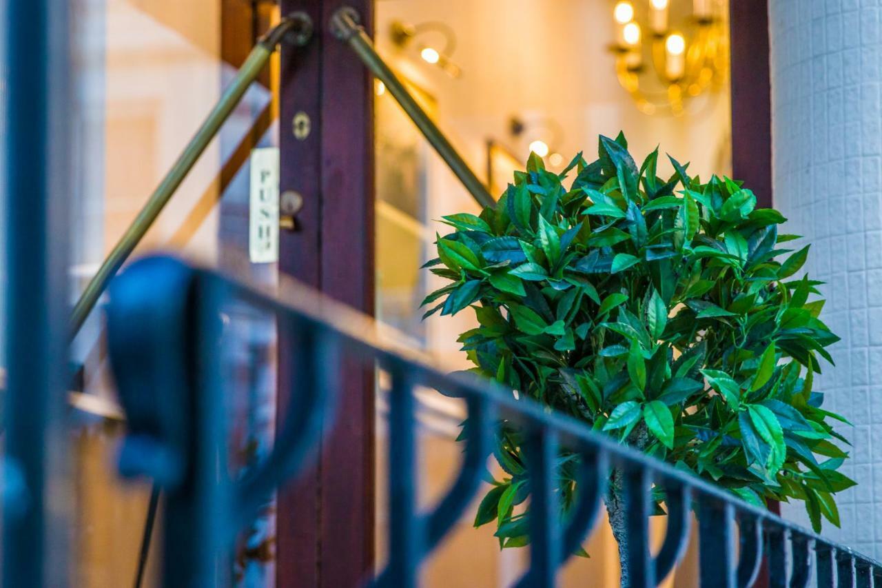 London Town Hotel Εξωτερικό φωτογραφία