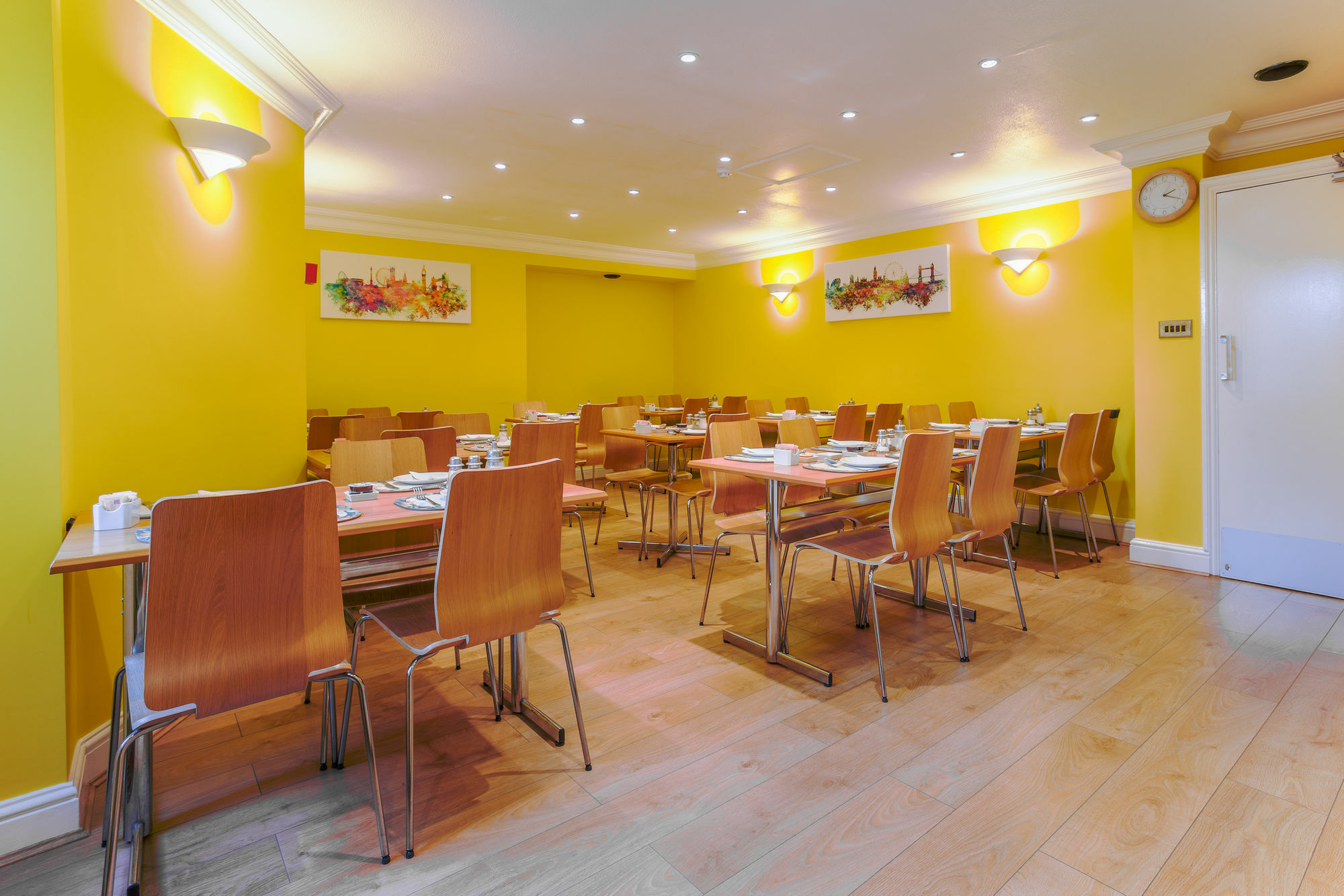 London Town Hotel Εξωτερικό φωτογραφία