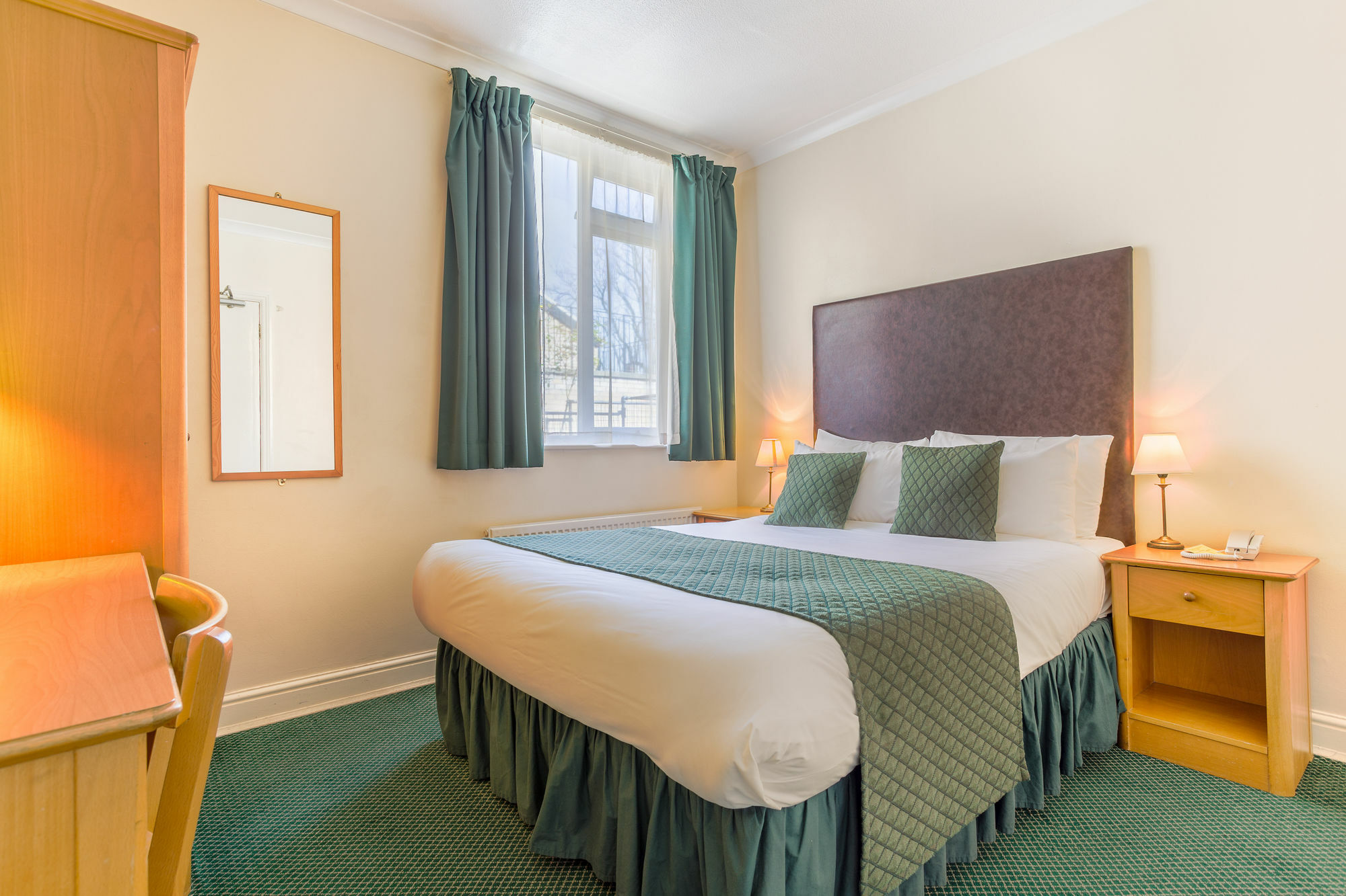 London Town Hotel Εξωτερικό φωτογραφία
